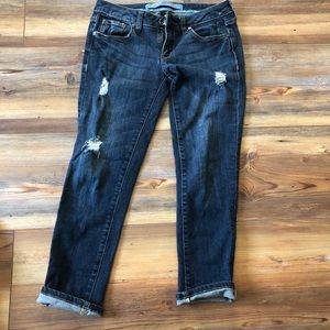 (Refuge) crop distressed jeans